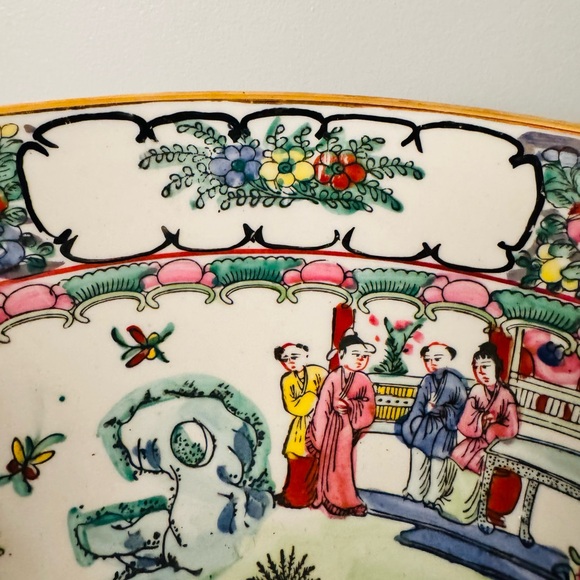 Vintage Chinese Famille Rose Medallion Porcelain Bowl Hand Painted W WOOD STAND - Picture 8 of 16